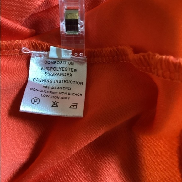 NWOT Peplum Cutout Size XXL Top - Picture 4 of 4